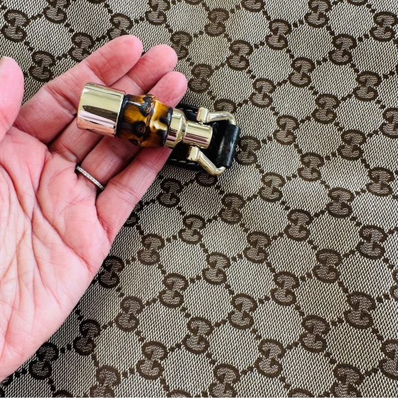 GUCCI
Beige/Ebony GG Canvas Bamboo Jackie Large Shoulder Bag - Picture 11 of 12